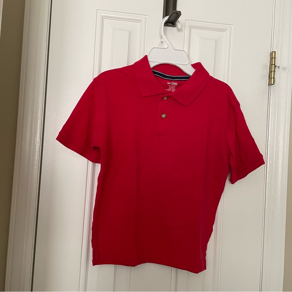 Boy’s collared short sleeve Children’s Place knit shirt